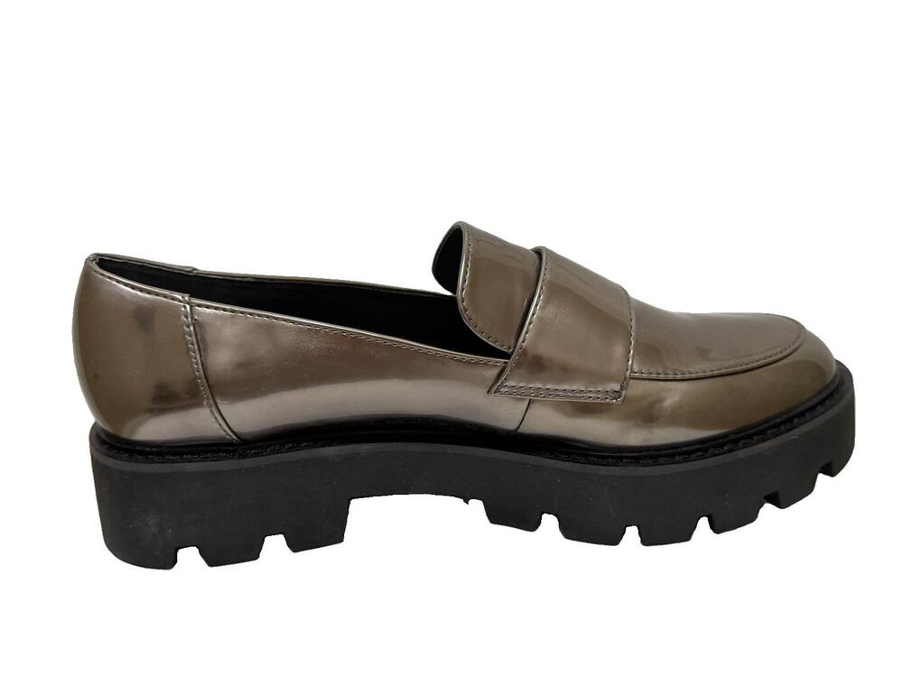 NWOB Franco Sarto Womens Camrynn Lug Sole Loafers Pewter Women 8M Scratch
